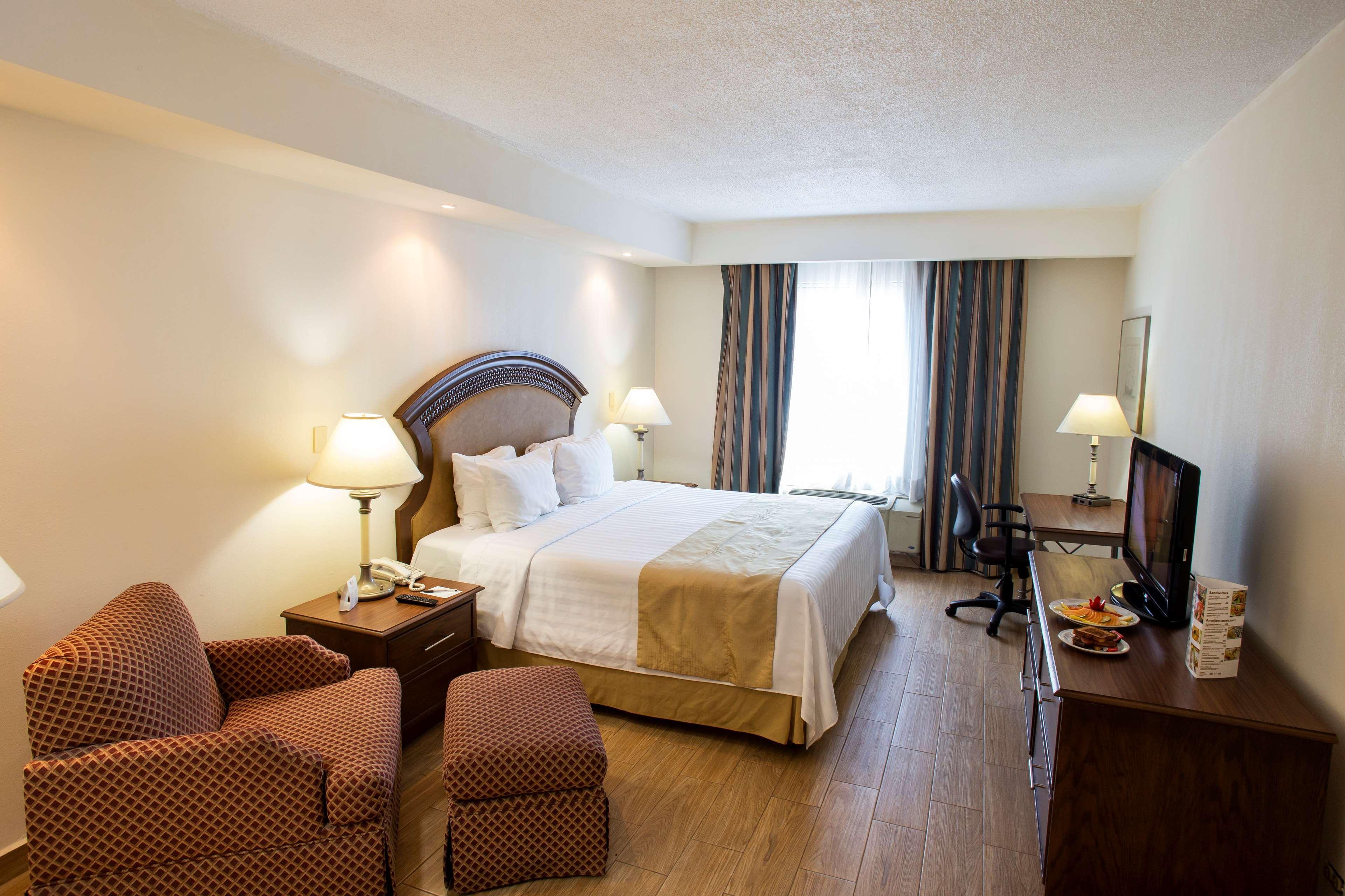 Best Western Plus Monterrey Colon Экстерьер фото