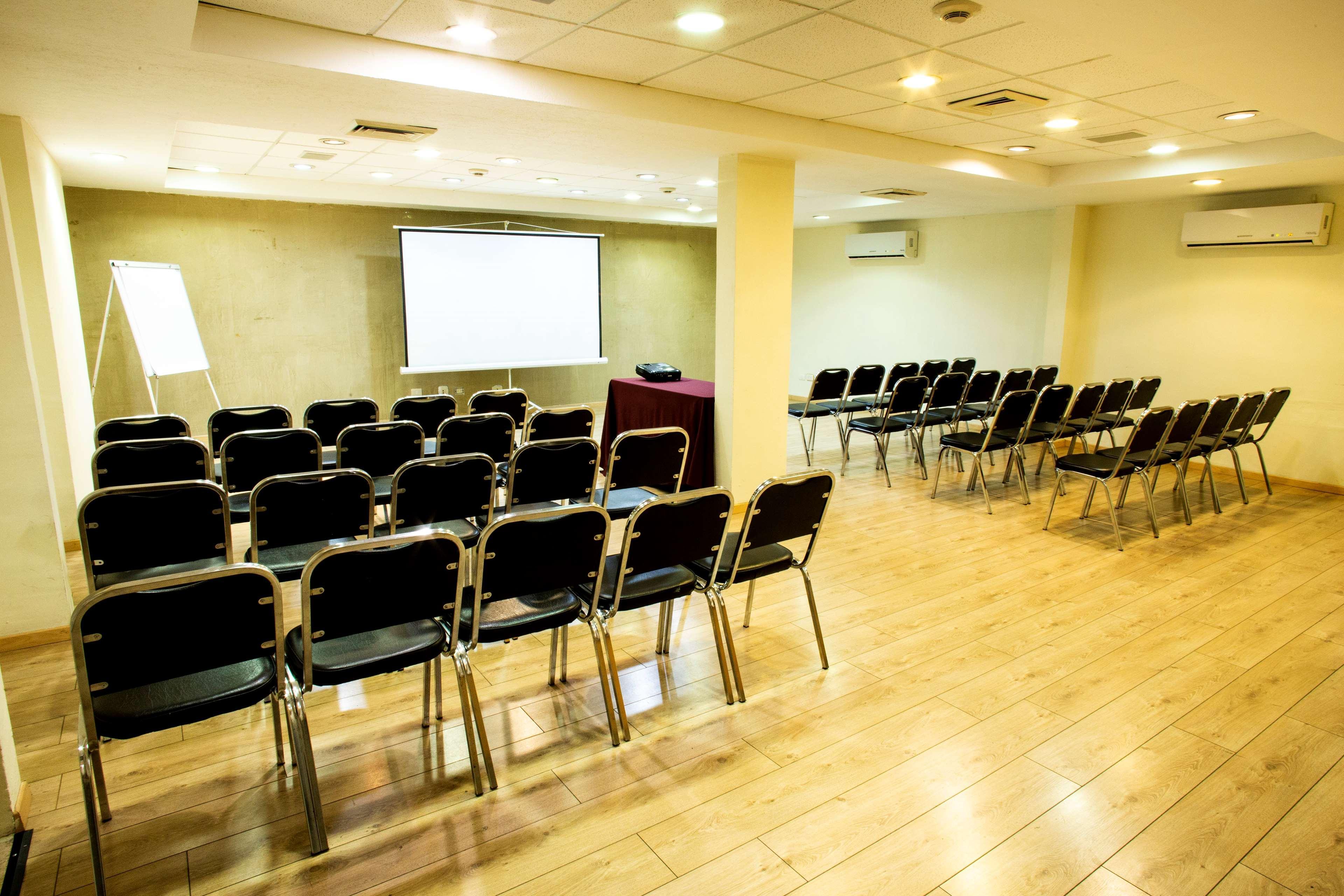 Best Western Plus Monterrey Colon Экстерьер фото