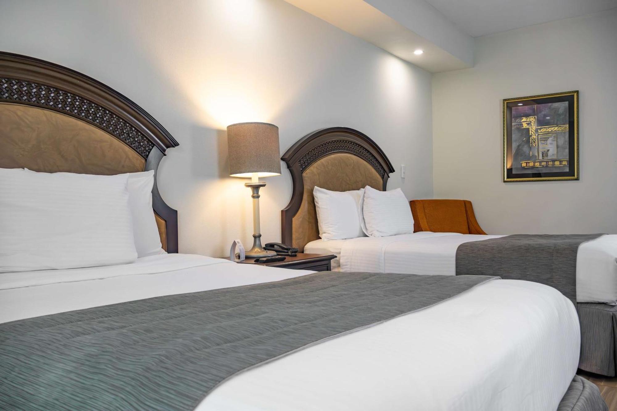 Best Western Plus Monterrey Colon Экстерьер фото