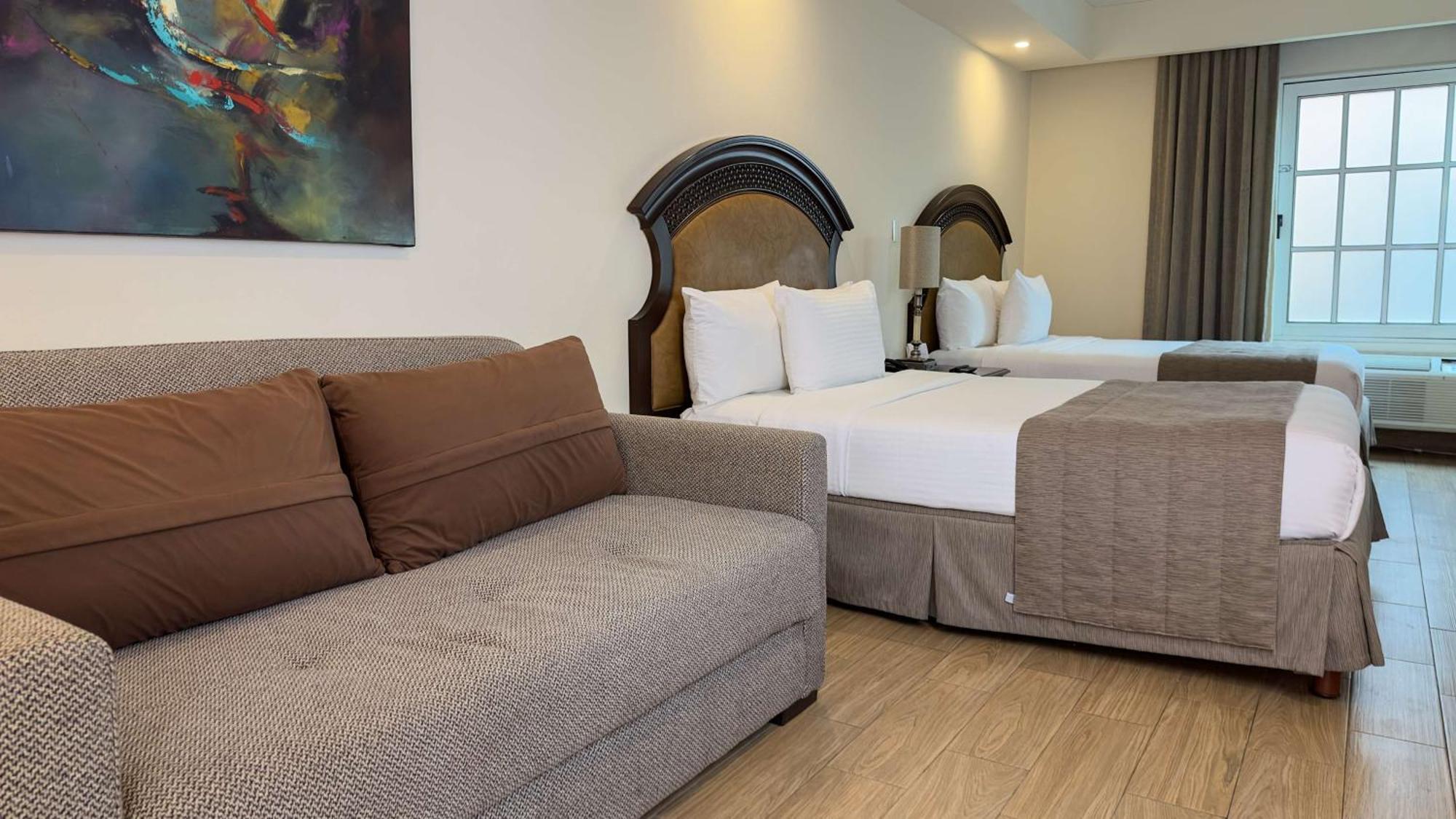 Best Western Plus Monterrey Colon Экстерьер фото