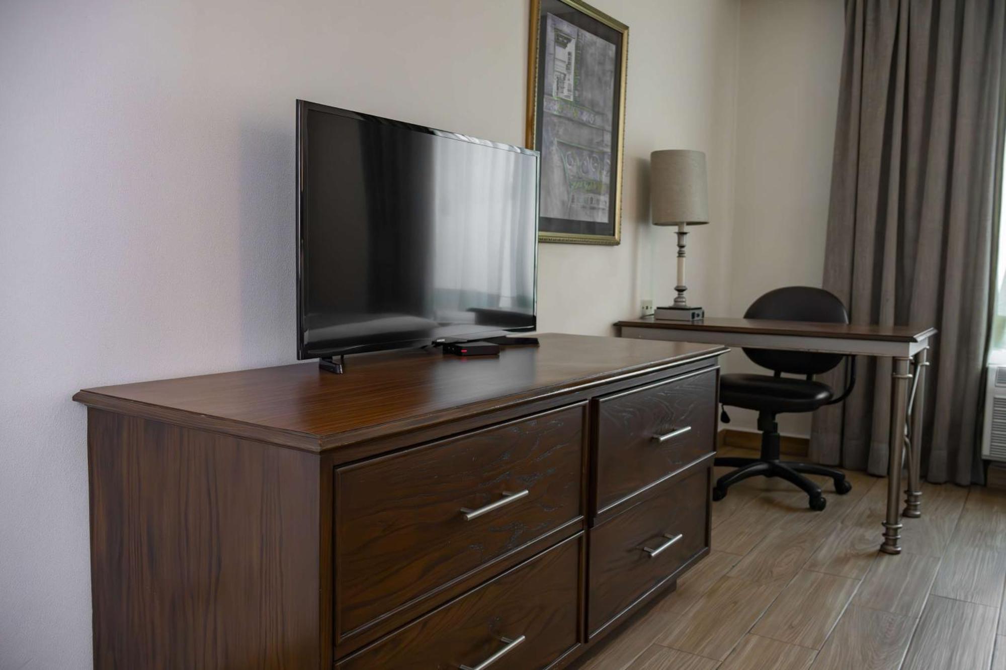 Best Western Plus Monterrey Colon Экстерьер фото