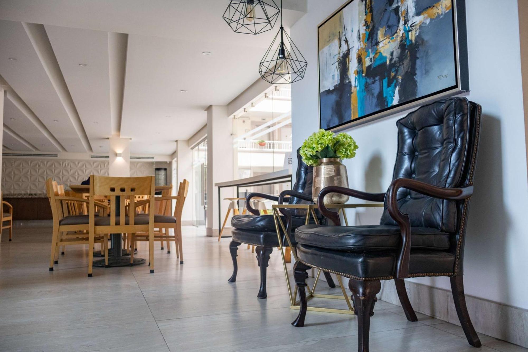 Best Western Plus Monterrey Colon Экстерьер фото